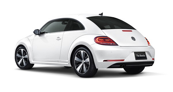 The Beetle Exclusiveピュアホワイト。（画像:フォルクスワーゲン　グループ　ジャパン発表資料より）