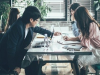 労働環境の改善は今や、個々の企業だけでなく、国の衰退にも関わる大きな問題なのだ