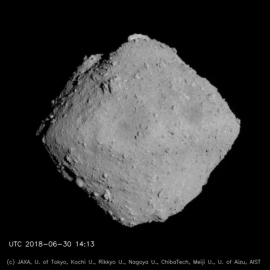 ONC-Tによって撮影された小惑星リュウグウの写真（クレジット: JAXA、東京大、高知大、立教大、名古屋大、千葉工大、明治大、会津大、産総研）