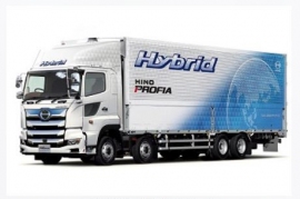 日野プロフィア　ハイブリッド。（画像:日野自動車発表資料より）