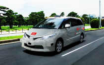 使用される自動運転車両RoboCar MiniVan（イメージ）。（画像:日の丸交通発表資料より）