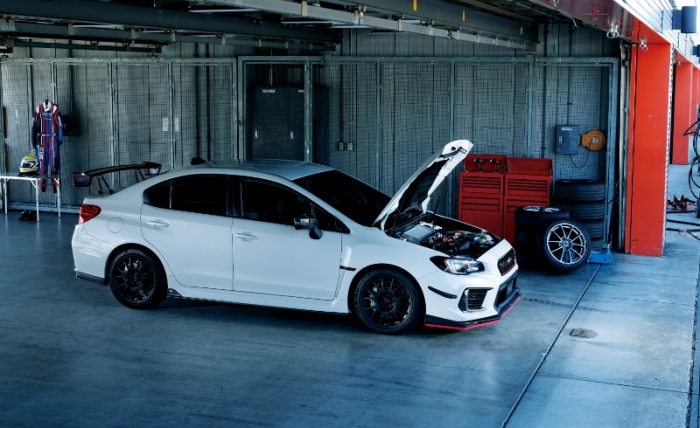 「WRX STI TYPE RA-R」