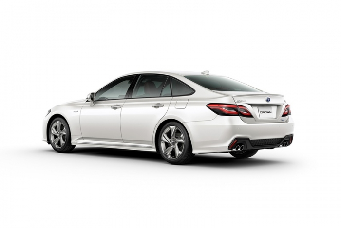 新型クラウン(画像: トヨタ自動車)