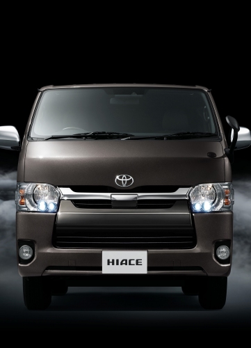 ハイエース特別仕様車スーパーGL“50TH ANNIVERSARY LIMITED”（2WD・2800ディーゼル・標準ボディ）