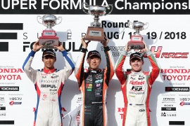 トヨタ勢が表彰台を独占。（画像: トヨタ自動車）