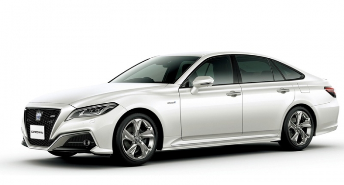 トヨタクラウン（画像: トヨタ自動車）