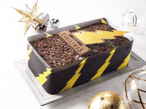 「ブラックサンダーアイスケーキ」