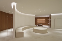 ジル・サンダー　東京・表参道に旗艦店オープン