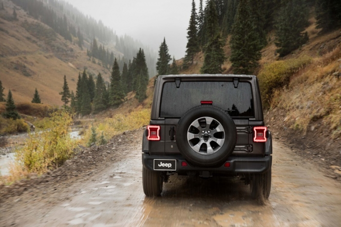 （画像:FCAジャパン発表資料より）