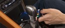 スマートフォンワイヤレスチャージング（画像: フォルクスワーゲン・グループ・ジャパン）