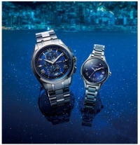 シチズン アテッサ、シチズン クロスシー ペア限定モデル。（画像:シチズン時計発表資料より）