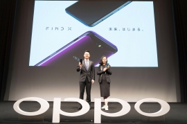 製品発表会の様子。(画像: オッポジャパンの発表資料より) 製品発表会の様子。(画像: オッポジャパンの発表資料より)