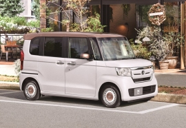 N-BOXカッパーブラウンスタイル（画像: 本田技研工業の発表資料より）