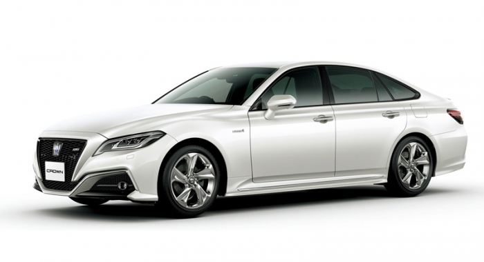 トヨタ　クラウン（画像: トヨタ自動車）