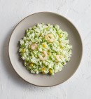 「お米のかわりに食べるブロッコリー」で作った料理の例。（写真：イオンの発表資料より）