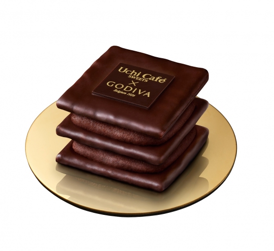 「Uchi Café × GODIVA ショコラミルフィーユ」（写真：ローソンの発表資料より）