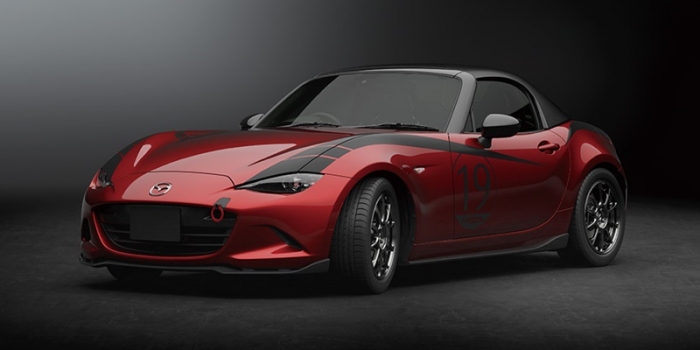 ロードスターCUSTOM STYLE（画像: マツダの発表資料より）