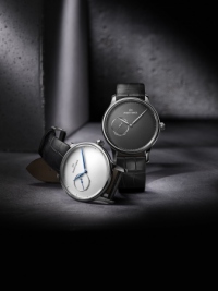 新作「グラン・ウール ミニット」。（画像:スウォッチ グループ ジャパン発表資料より）