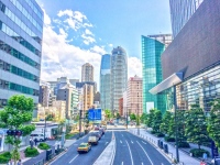 内閣府が1-3月期の法人企業景気予測調査の結果を公表。1～3月期の景況判断は全規模で「下降」超。先行きは大・中堅企業は7～9月期に「上昇」に転じるが中小企業は「下降」超で推移する見通し。