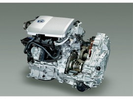 トヨタのHV関連の有効な特許数、約2万3740件が詰まったハイブリッドパワートレーン。今回、開放すると発表したのは電動化にかかわるモーターや電力変換装置、電池関連など基本性能を左右する大半の最新技術だ