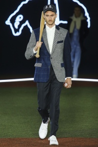 「ブルックス ブラザーズ（Brooks Brothers）」日本初のランウェイショーを開催　野球とトラッドをミックス