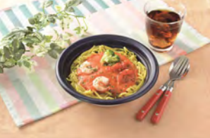 高リコピントマトクリームと海老のパスタ。（画像:ローソン発表資料より）