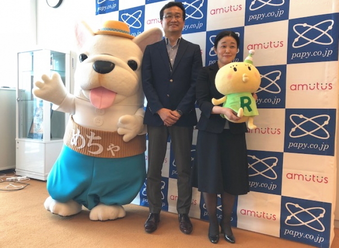 インフォコム<4348>(東1)とパピレス<3641>(JQS)は5月29日午後、インフォコムの子会社で電子コミック事業「めちゃコミック」を主事業とする株式会社アムタス(非上場)とパピレスが・・・。