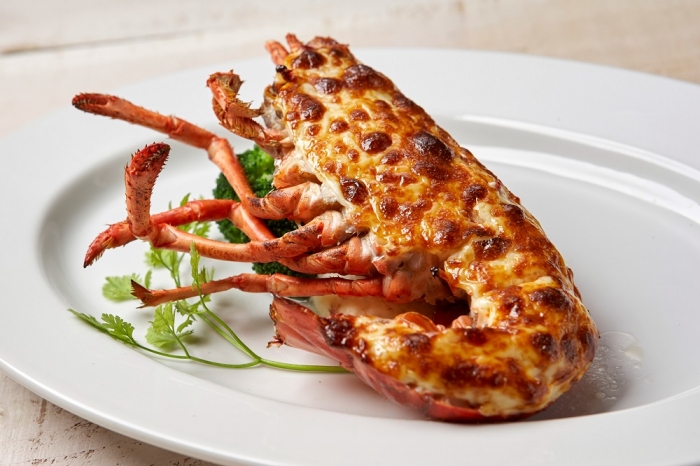 ロブスター　黄金焼き。（画像:レッドロブスタージャパン発表資料より）