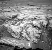 火星探査ローバー「キュリオシティ」が18日に撮影した火星の様子 (c) NASA/JPL-Caltech
