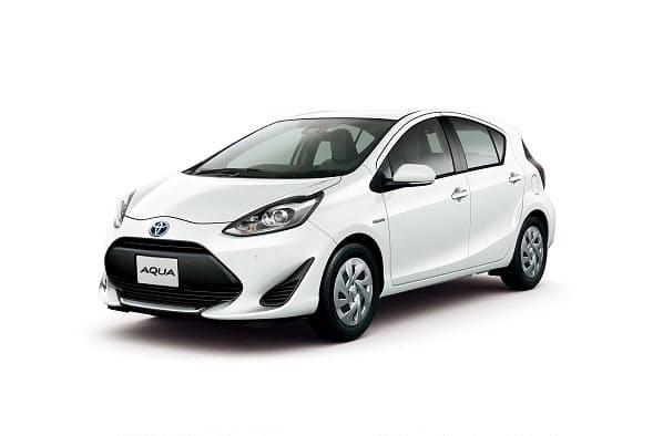 アクア 特別仕様車 S“Business Package"（スーパーホワイトII）。（画像:トヨタ自動車発表資料より）