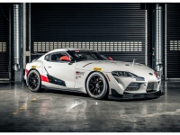 Ravenol、Pirelli社、Akrapovič社の協力を得て実現したカスタマーモータースポーツ車両「GR Supra GT4」、2020年から販売、価格などは今後決定する