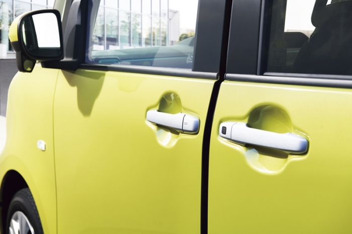 助手席イージークローザー