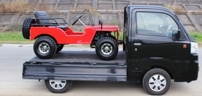 軽トラックでの持ち運びも可能。