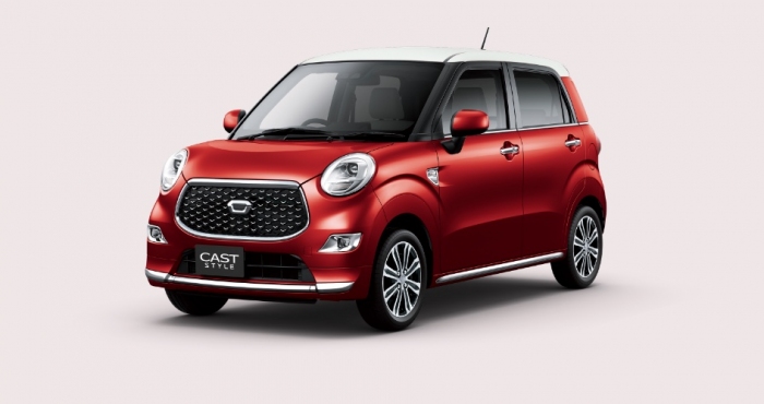 キャスト スタイル G“VS SA III”（2WD）。ボディカラーはファイアークォーツレッドメタリック。（画像:ダイハツ工業発表資料より）
