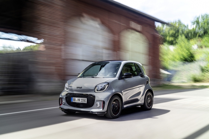 スマート・EQ Fortwo（画像: ダイムラーの発表資料より）