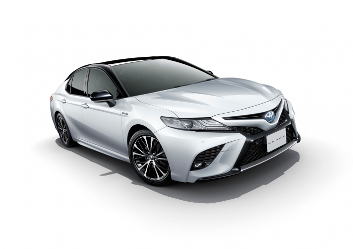 WS“レザーパッケージ”（2WD）（画像: トヨタ自動車の発表資料より）