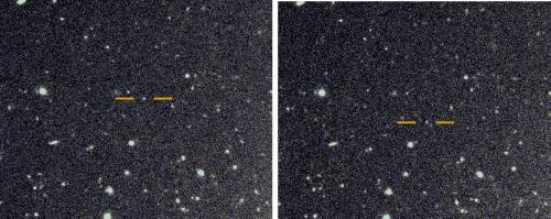 すばる望遠鏡で撮影された新たに発見された土星の衛星の1つ。左と右の画像の間は約1時間あり、背景の星や銀河は動いていないが、オレンジのバーで印がつけられた衛星は移動している。（画像: Photographs are courtesy of Scott Sheppard.）