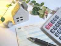 ビッグローブが「お金に関する意識調査」を実施。「経済的に子供を持つ余裕がない」7割、30代で6割強、20代は8割弱。適切な預貯金「できていない」7割強、お金をためる自信「ない」7割弱。