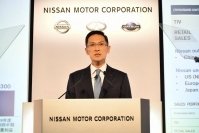 決算発表を行うスティーブン・マー常務執行役員。（画像: 日産自動車の発表資料より）