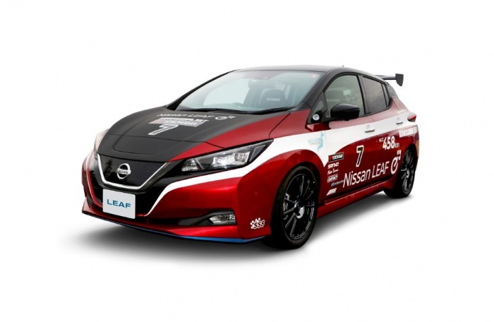 NISSAN LEAF e+