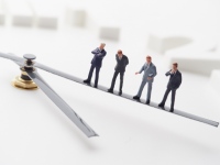 日本生産性本部が「労働生産性の国際比較 2019」を公表。時間当たり/1人当たり労働生産性はOECD加盟国中21位