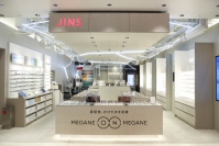 2019年11月にオープンした次世代型店舗「JINS渋谷パルコ店」。（画像: ジンズの発表資料より）