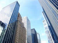 SHEが「新型コロナによる働き方への影響調査」を実施。働く女性の4人に3人が直近の経済面に不安