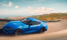 スープラ 特別仕様車 RZ“Horizon blue edition”（画像: トヨタ自動車の発表資料より）
