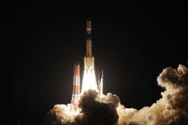 こうのとり9号機を搭載したH-IIBロケット9号機が打ち上げられる様子 （c）三菱重工/JAXA