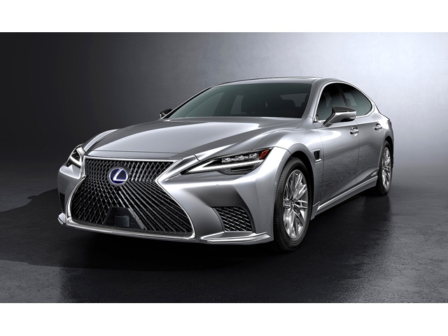 ブレードスキャン・アダプティブハイビームシステム(AHS)を採用した新型レクサスLS、運動性能も大きくアップ