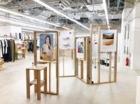 ミヤシタパークは公園と商業施設、ホテル、駐車場などが一体となった渋谷の新たなランドマークとして、もともとは6月にオープンが予定されていた