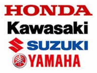 本田技研工業、川崎重工業、スズキ、ヤマハ発動機のバイク4社が参加する「電動二輪車用交換式バッテリーコンソーシアム」が、交換式バッテリー電動二輪車実証実験「e(ええ)やん OSAKA」に連携