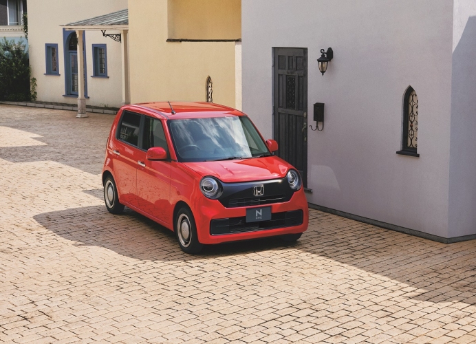 新型N-ONE Premium（画像: 本田技研工業の発表資料より）