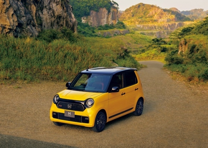 新型N-ONE RS（画像: 本田技研工業の発表資料より）